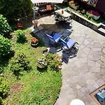לינה וארוחת בוקר Villanuvola 4*