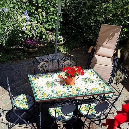 Villanuvola Bed & Breakfast 4*