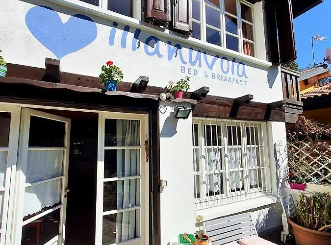 Villanuvola B&B 메이나